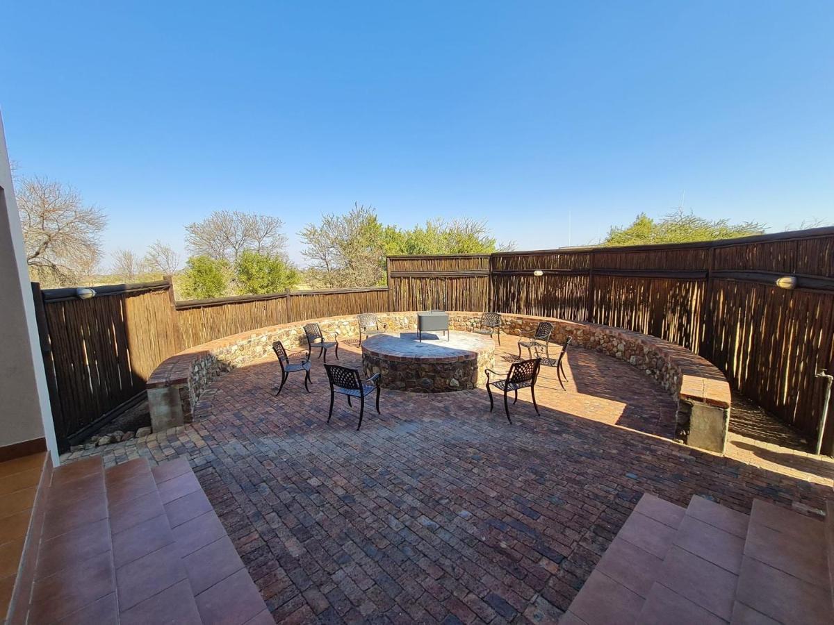 Zebula No 2 Waterbergs Over The Savannah 4 Bedroom Holiday home *