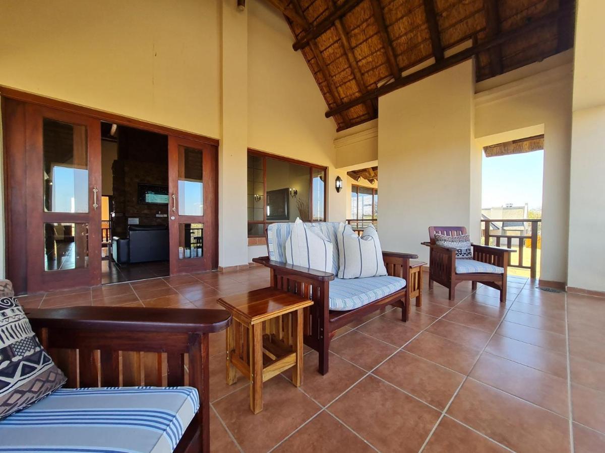 Zebula No 2 Waterbergs Over The Savannah 4 Bedroom